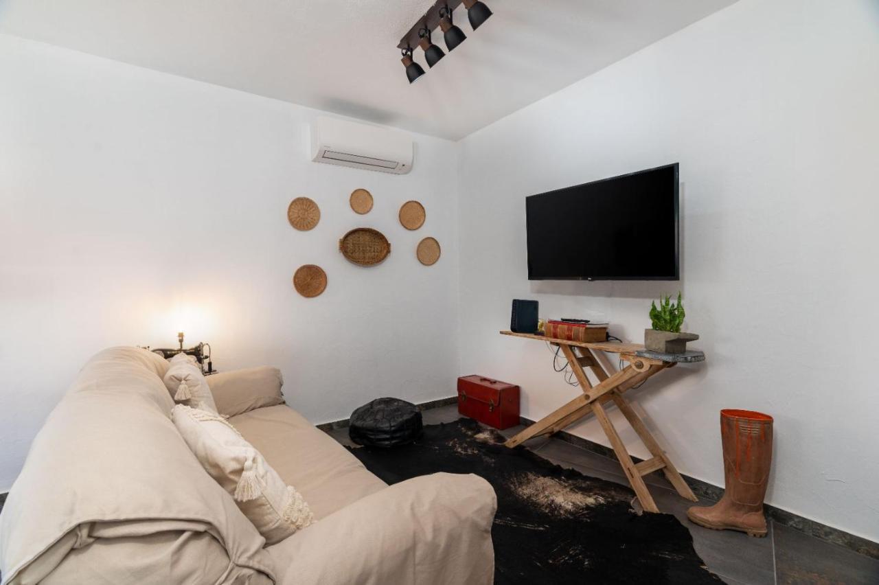 Casa Estabulo- Cozy Rustic Farmhouse Loft Touro Estômbar Exteriér fotografie
